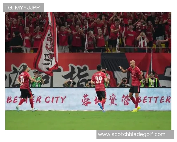 成都足球队技术解析：从战术布局到球员配合的全面剖析