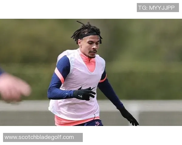 马利汉姆与英特杜古的精彩对决揭示足球战术与团队协作的魅力