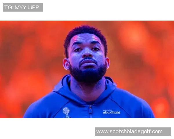 尼克斯与太阳激战正酣比分揭晓引发球迷热议