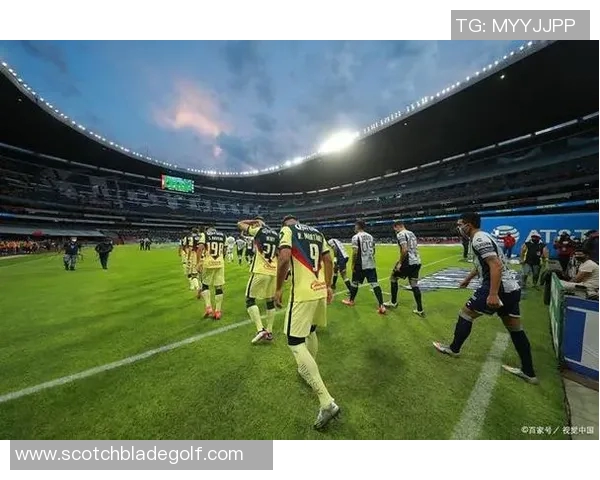 拿加沙队与墨西哥美洲队激战正酣谁能在这场对决中笑到最后