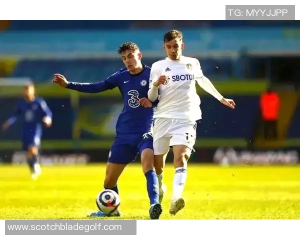 波尔图与尤文图斯激战正酣比分悬念引人关注